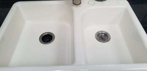 kitchen-sink-clean-and-simple-cleaning